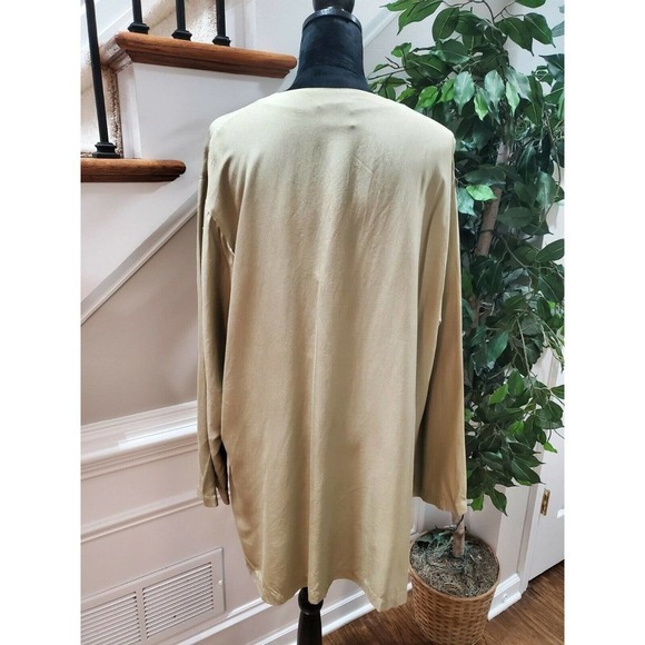 Go Silk Women's Beige 100% Silk Slit Sleeve Button Front Cardigan Size 3 - Picture 9 of 11